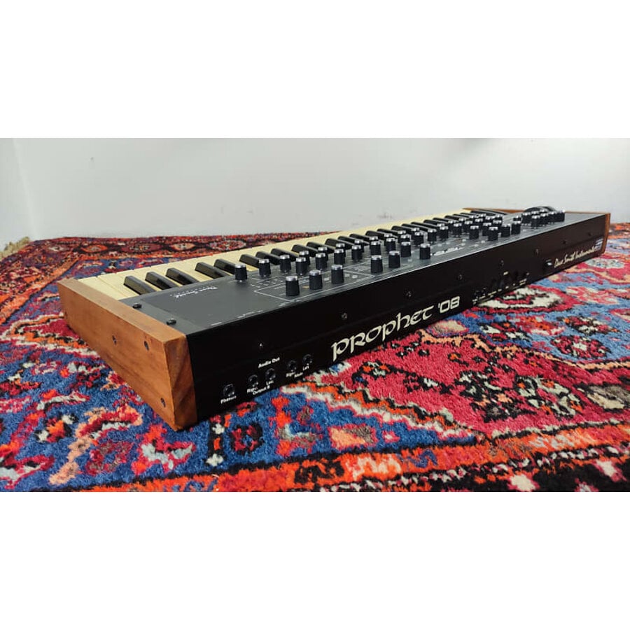 Sequential Prophet 08 PE