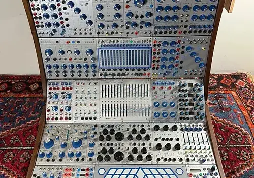 Buchla 200 / 200e System in SA Modular case 