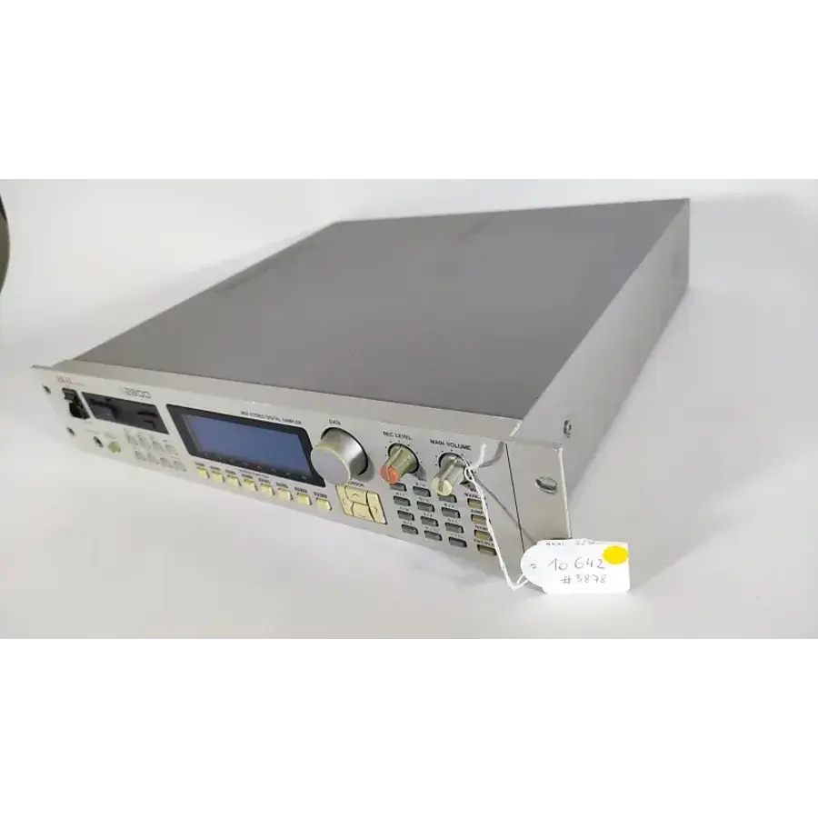 Akai S2800i, with SCSI