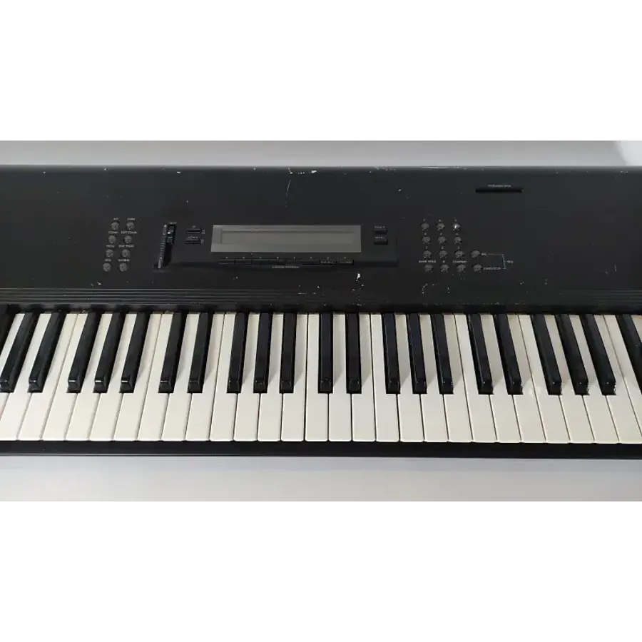 Korg M1
