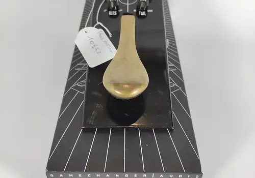 Gamechanger Audio - Plus Sustain pedal 
