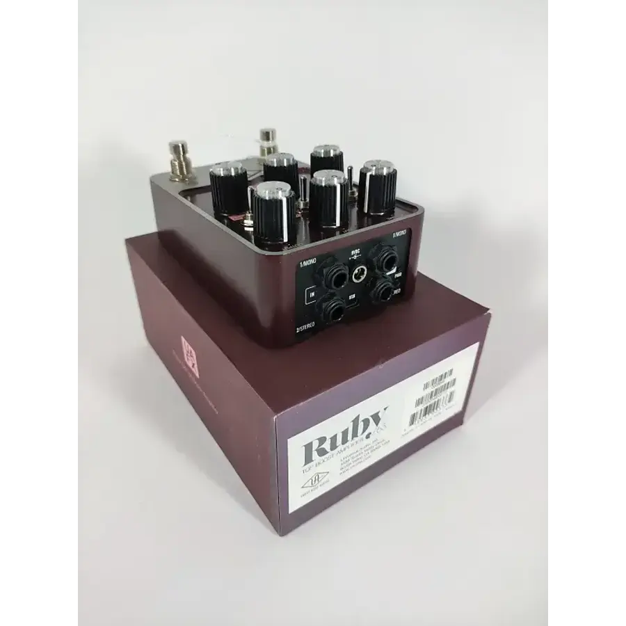 UA FX Ruby '63 Top Boost Amp Pedal