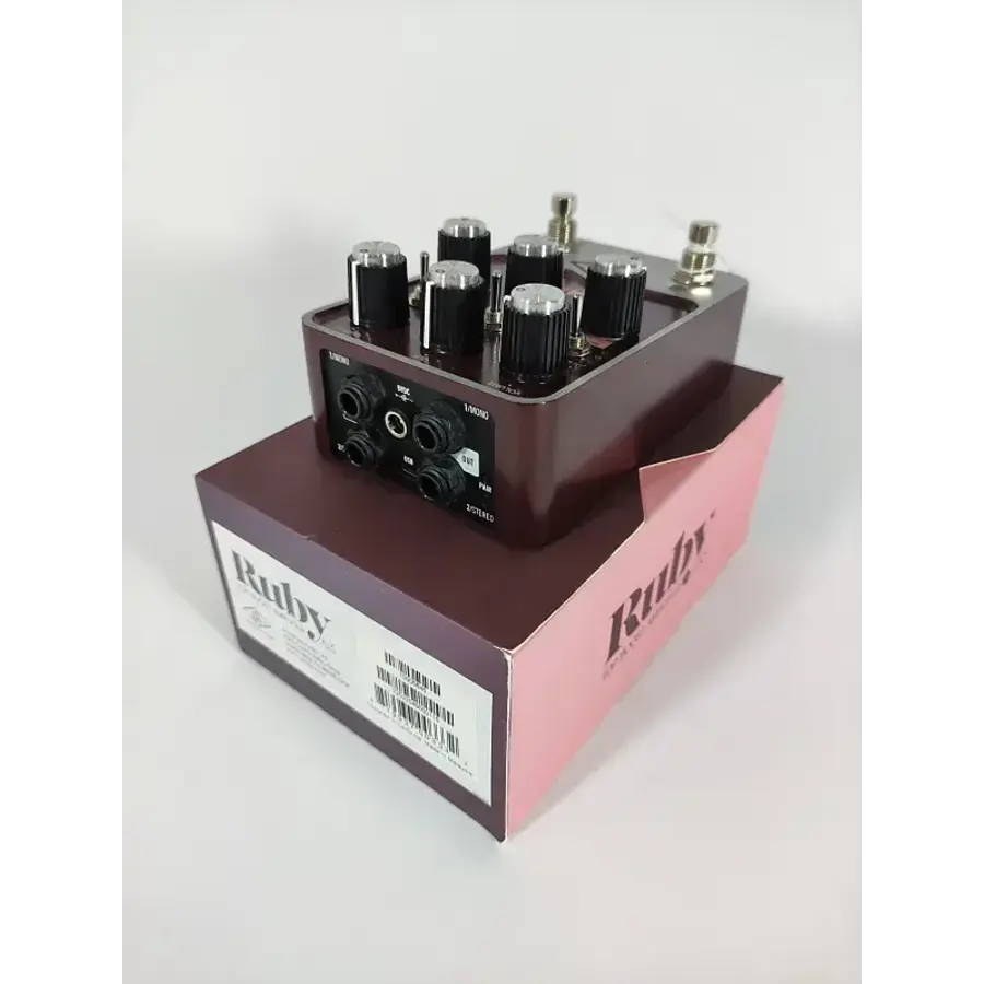 UA FX Ruby '63 Top Boost Amp Pedal
