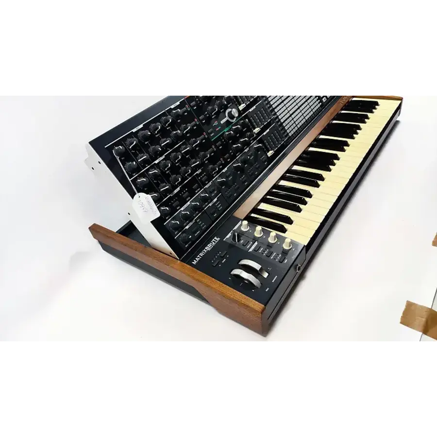 Arturia Matrixbrute