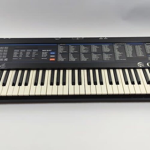Oberheim Matrix 6 
