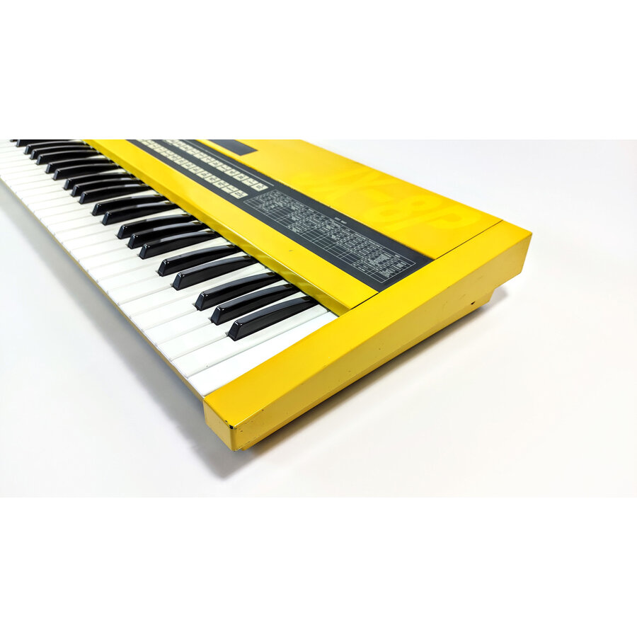 Roland JX-8P Yellow (no aftertouch)