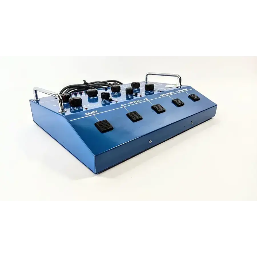 Roland GR-300 polyphonic guitar synth