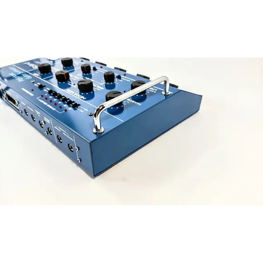 Roland GR-300 polyphonic guitar synth