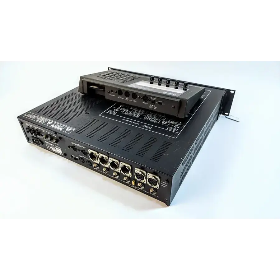 Roland R-880 incl Remote