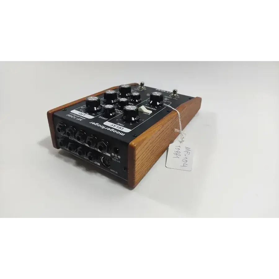 Moog Moogerfooger MF-104