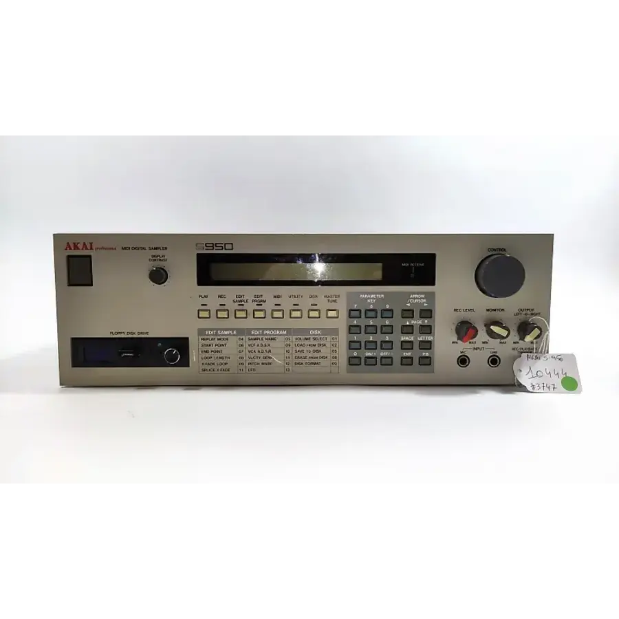AKAI S950