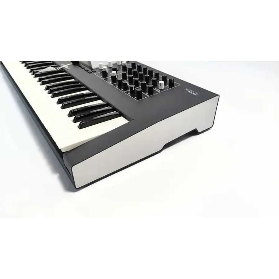 Waldorf Iridium keyboard