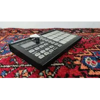 Native Instruments Maschine Mikro