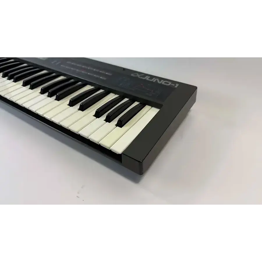 Roland Alpha Juno 1