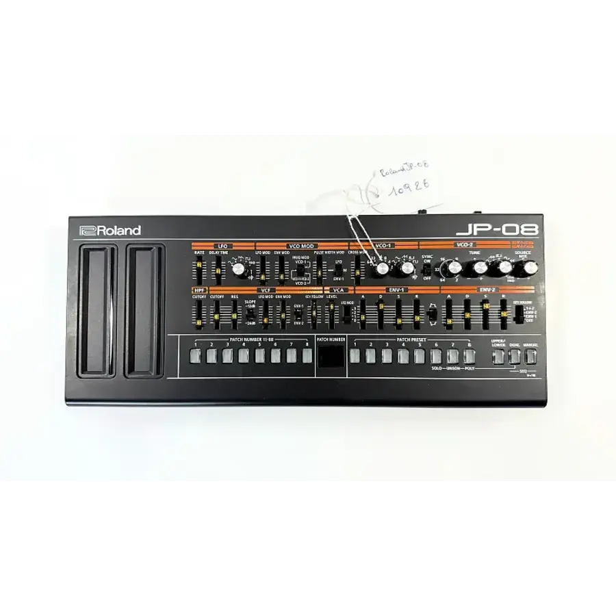 Roland JP-08