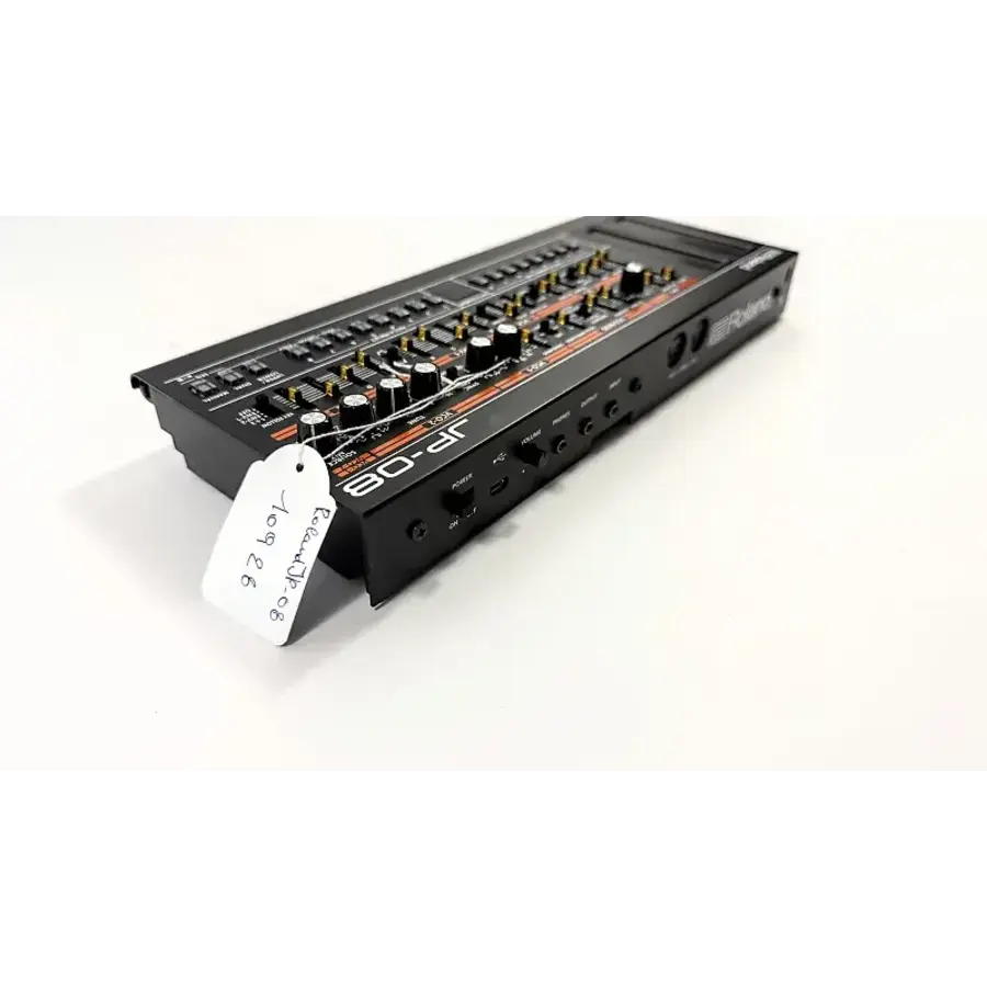 Roland JP-08