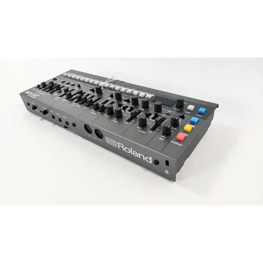 Roland JX-08