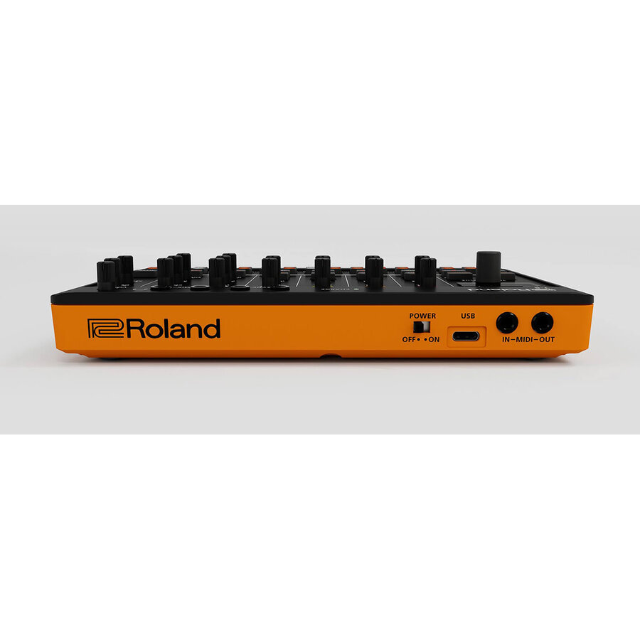 ROLAND T-8