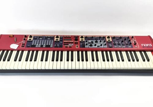 Nord Stage 73 