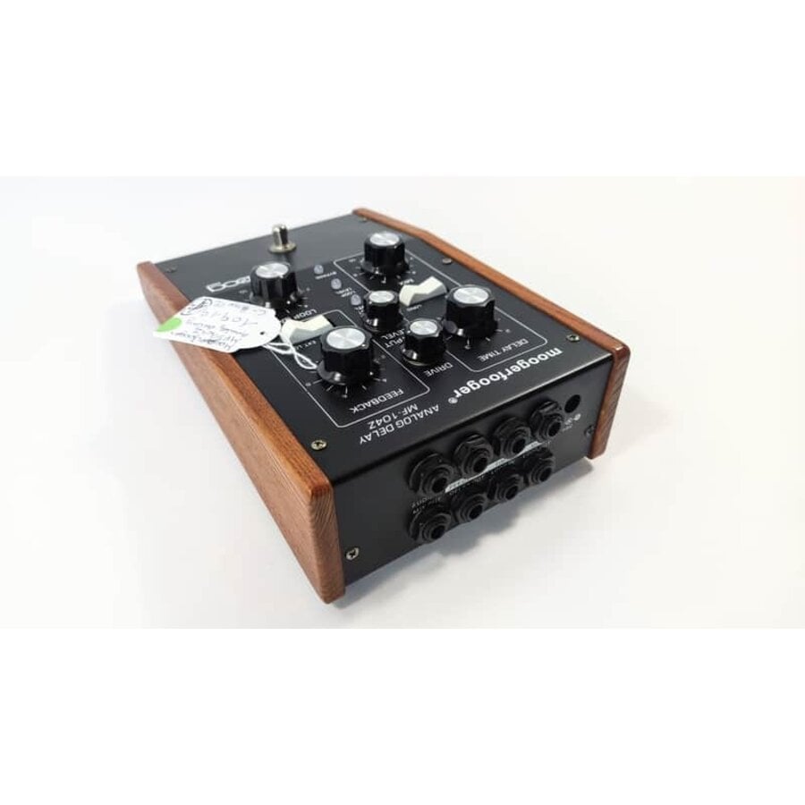 Moog Moogerfooger MF-104Z Analog Delay
