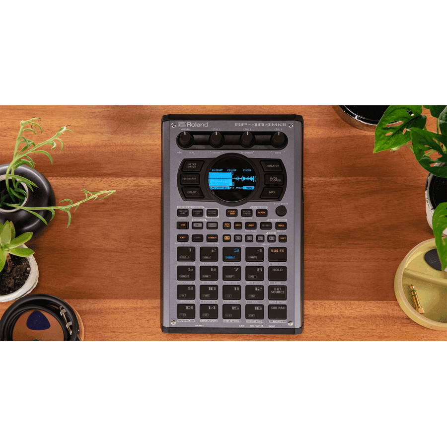 ROLAND SP-404MK2