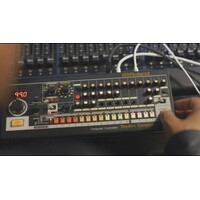 ROLAND 	TR-08