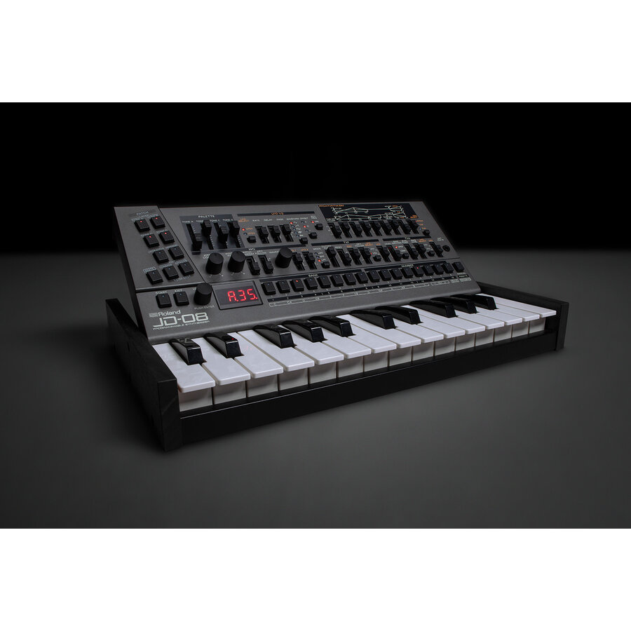 ROLAND JD-08