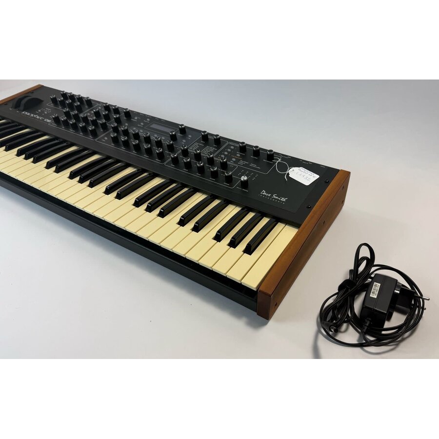 Sequential Prophet 08 PE