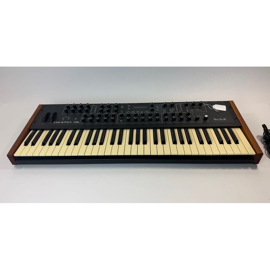 Sequential Prophet 08 PE
