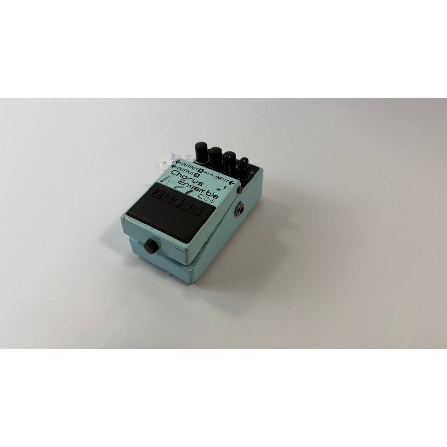 Boss CE-5 Chorus Ensemble