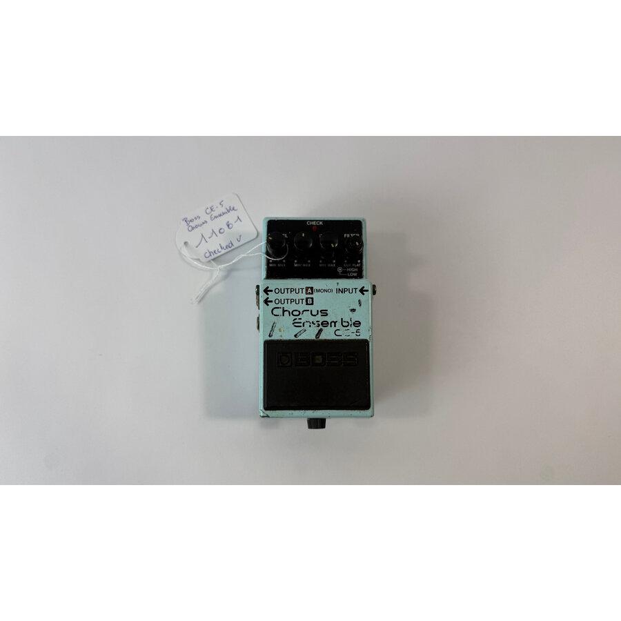 Boss CE-5 Chorus Ensemble
