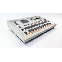 Roland TR-707