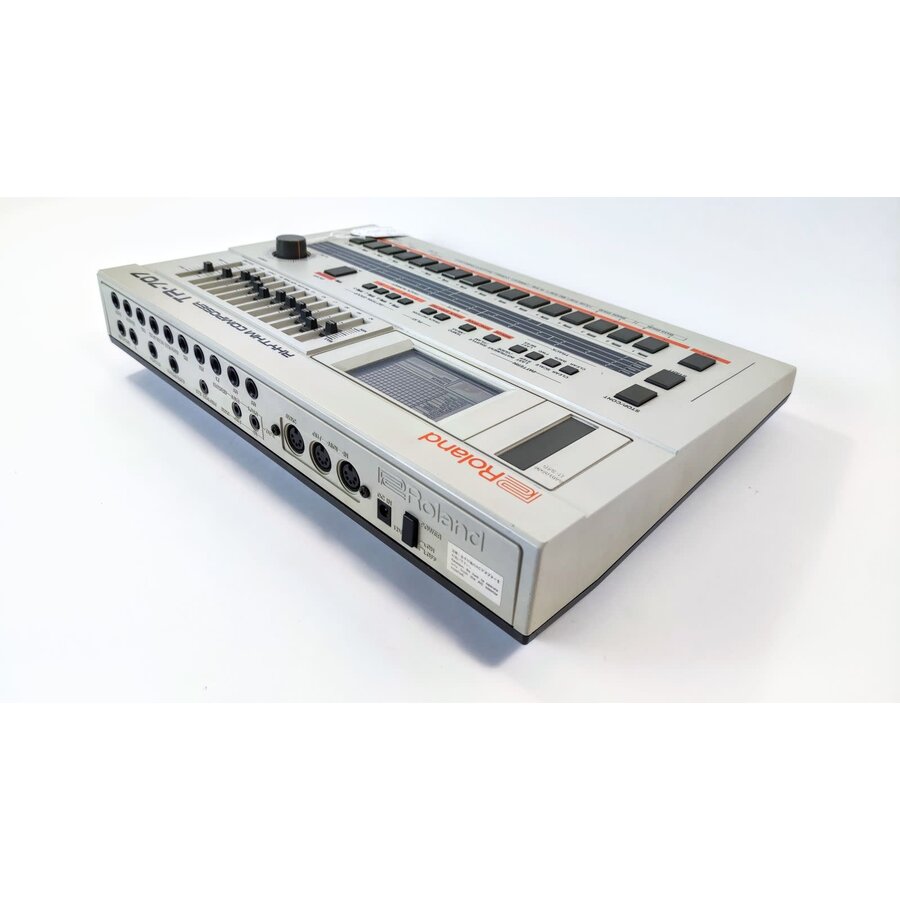 Roland TR-707