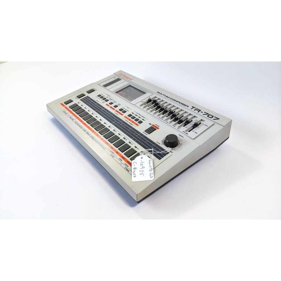 Roland TR-707