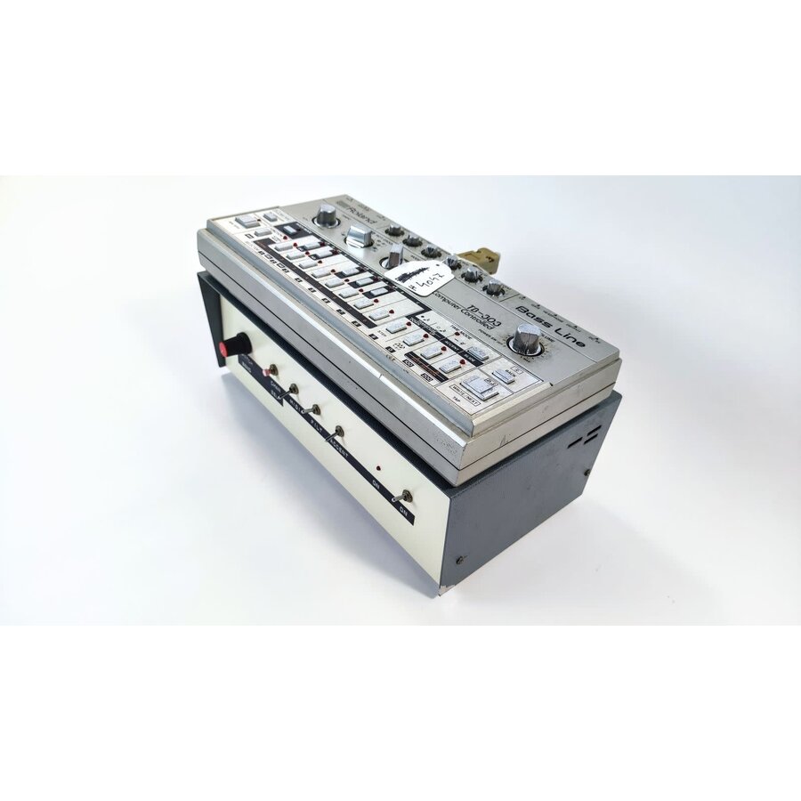 Roland TB-303 w/ Kenton