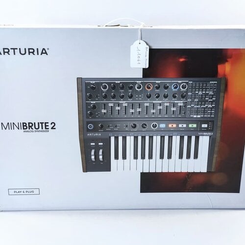 Arturia Minibrute2 (boxed) 