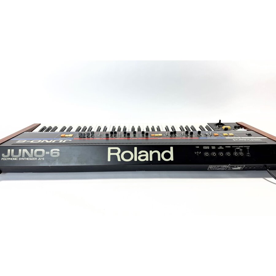 Roland Juno-6