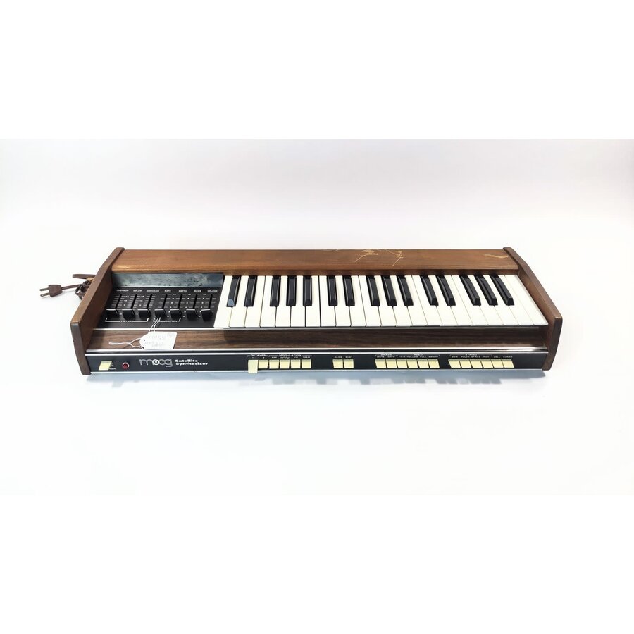 Moog Satellite + Heavy Duty Flightcase