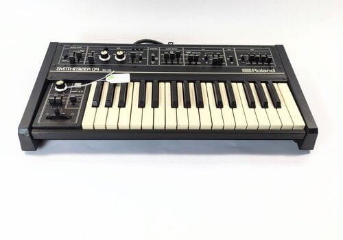 Roland SH-09 