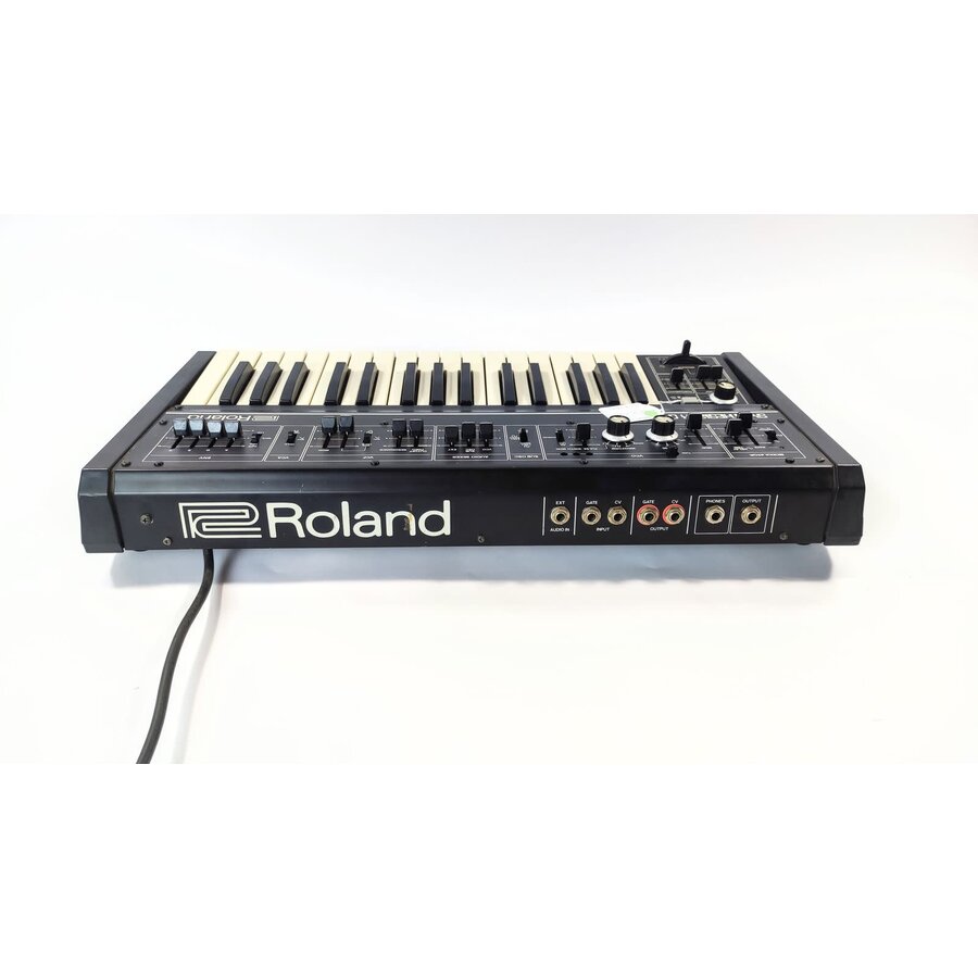 Roland SH-09