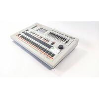 Roland TR-707