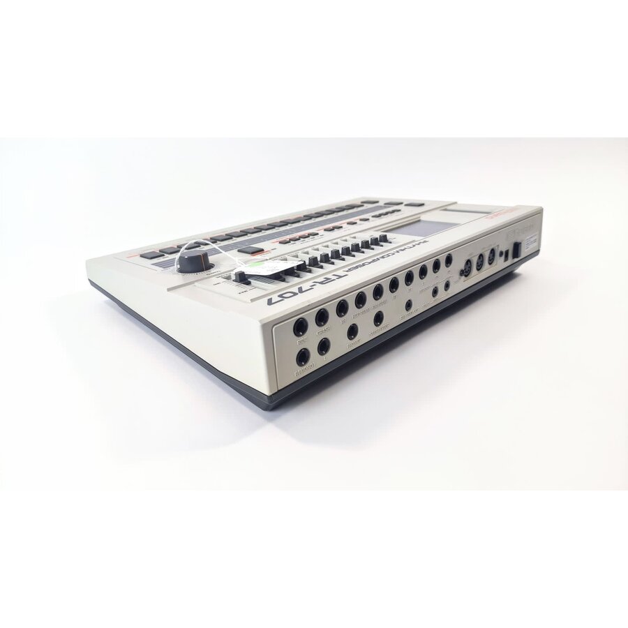 Roland TR-707