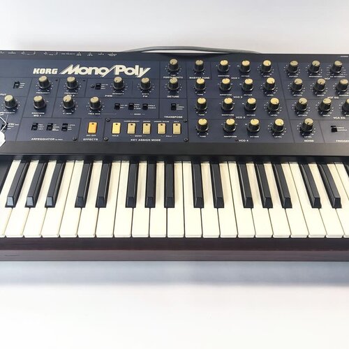 Korg MonoPoly incl Dust Cover 