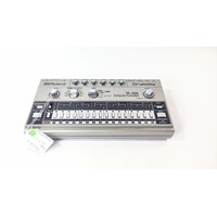 Roland TR-606