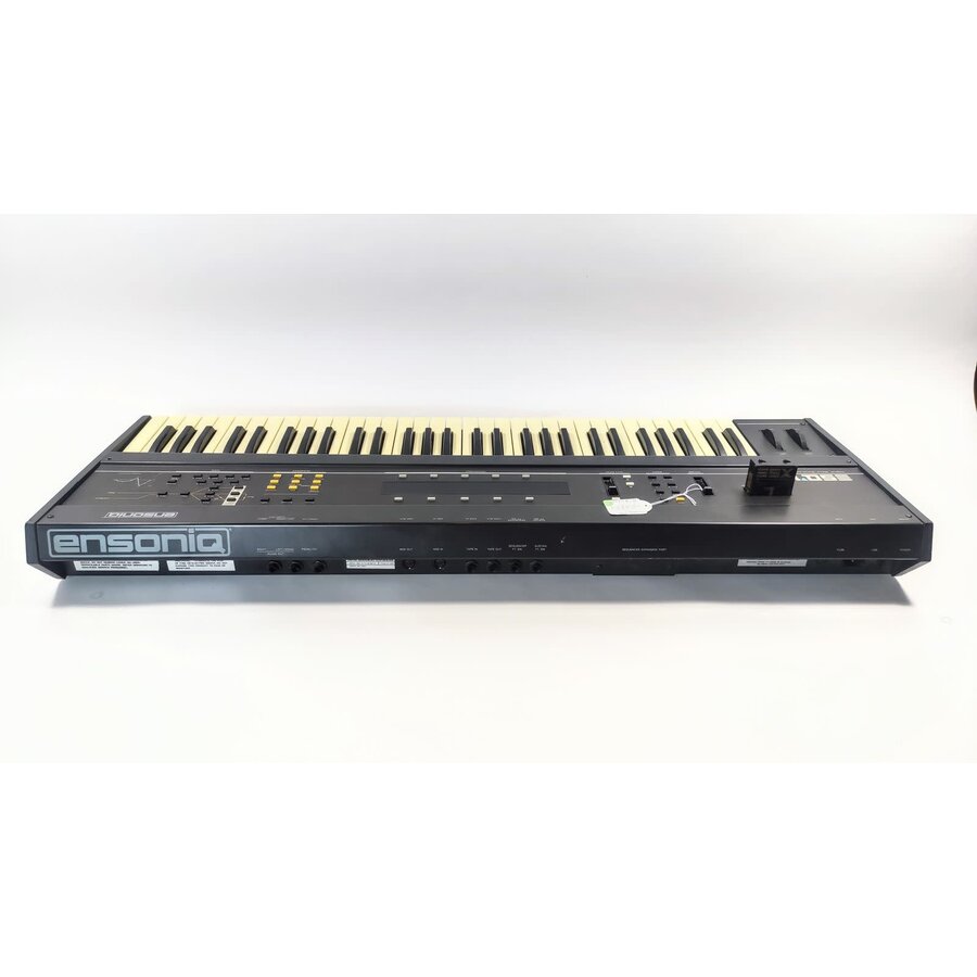 Ensoniq ESQ-1