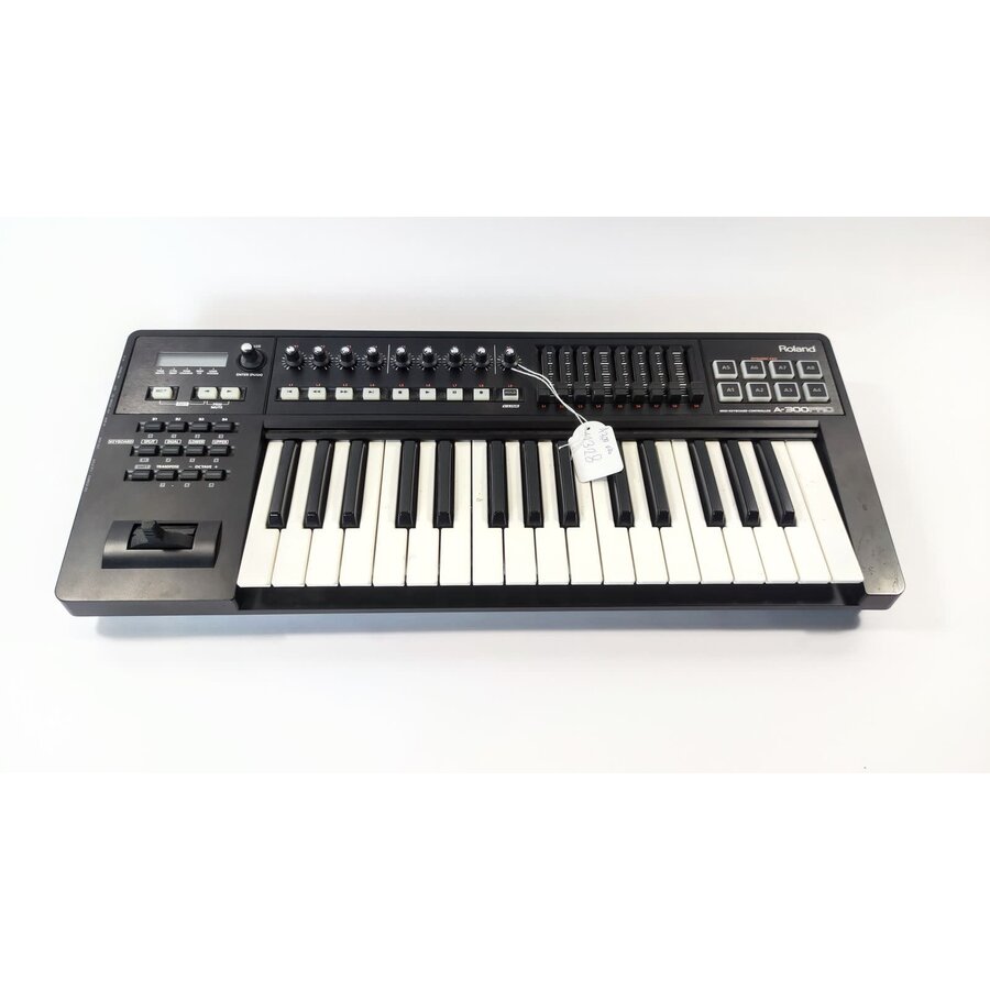 ROLAND A300 PRO Midi Controller