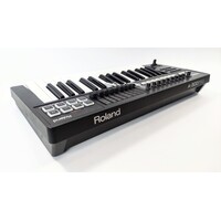 ROLAND A300 PRO Midi Controller
