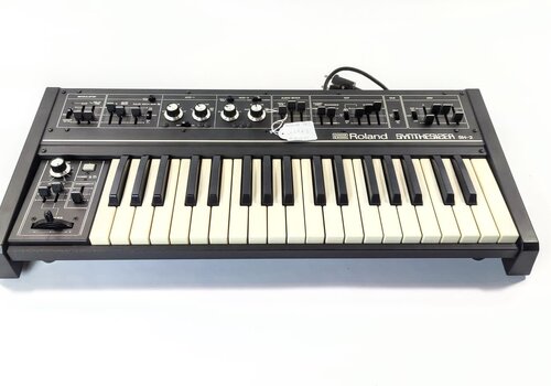 Roland SH-2 In original box 