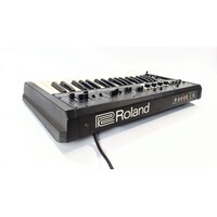 Roland SH-2 In original box