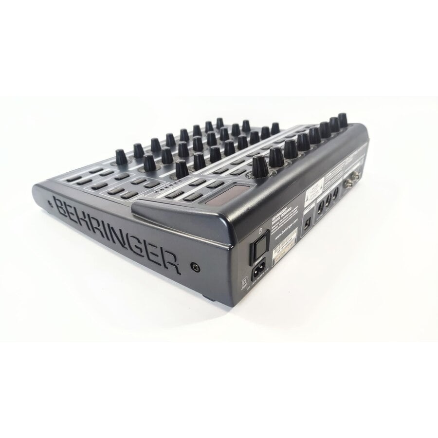 Behringer BCR 2000